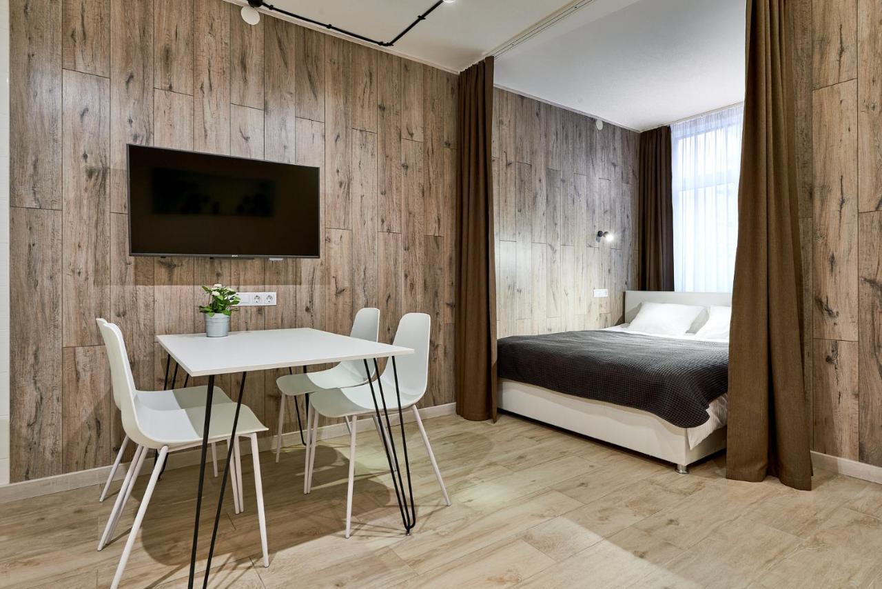 Затишна Квартира У Центрі Міста Elisium3 Kiev Ngoại thất bức ảnh